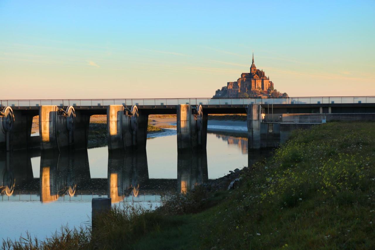 Hotel De La Digue Mont-Saint-Michel Buitenkant foto